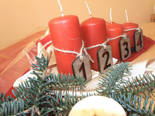 ADVENTNÍ VÁNOČNÍ ŠTÍTKY HRANATÉ - luxusní ořech — foto 2