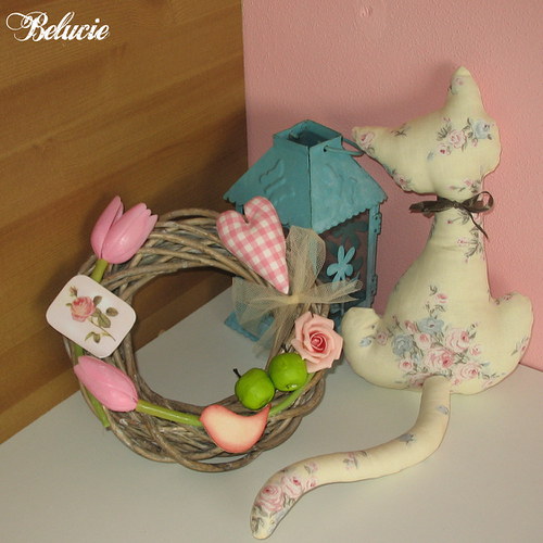 Věnec s růžovými tulipány — foto 2