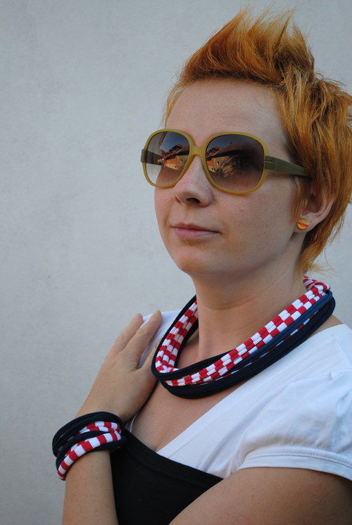 Komplet námořnický modro červený — foto 3