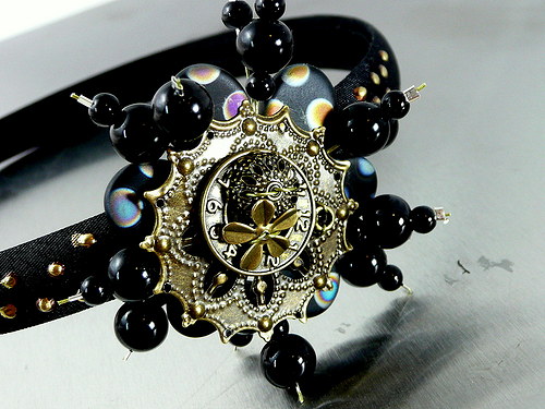 Čelenka : " TIME is money " — foto 2