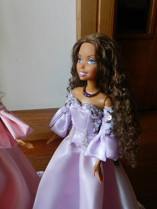 Šatičky pro Barbie — foto 2