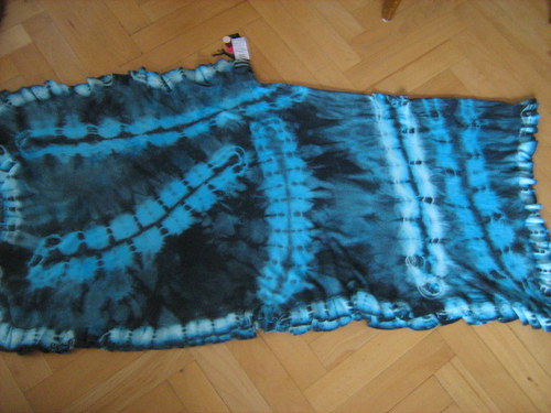 Tyrkysovočerné pončo — foto 2