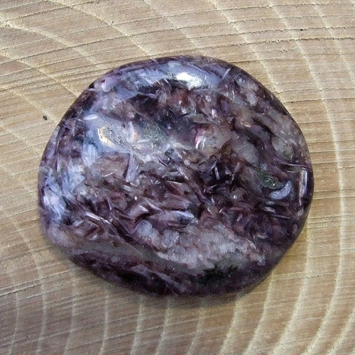 Čaroit — foto 3