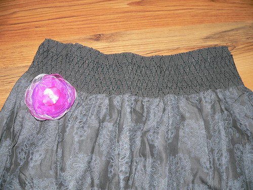 Romantická sukně s broží — foto 2