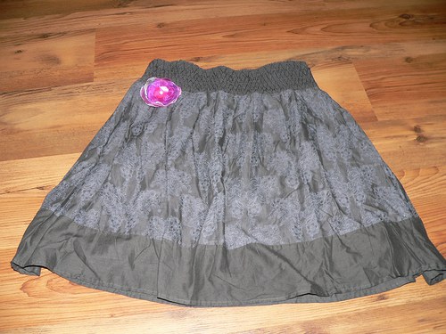 Romantická sukně s broží — foto 3