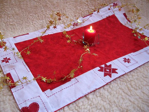 VÁNOČNÍ SVATEČNÍ UBRUS... — foto 3