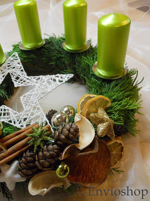 Adventní věnec - zelenkavý (rezervace Dana) — foto 3