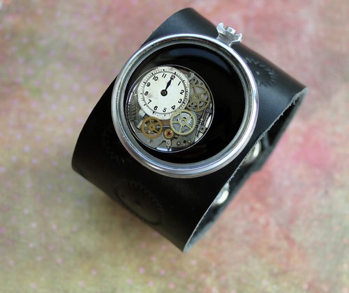 Steampunkový náramek — foto 2