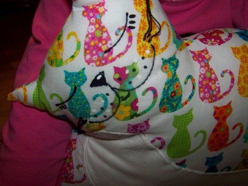 Spící kočička - polštář :O) — foto 3