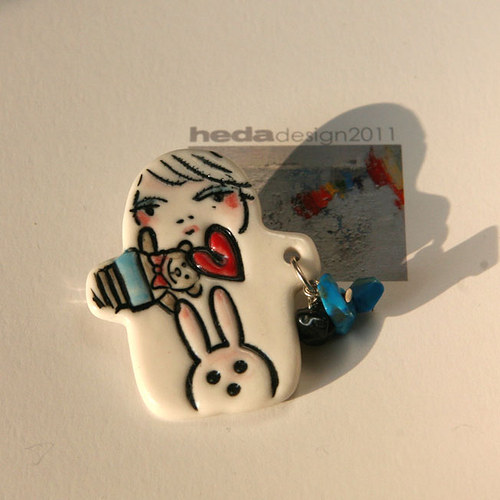 Karl-Ono Tyrkenit (porcelánová brož) — foto 3