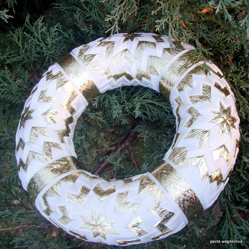 Adventní věnec zlatý — foto 3