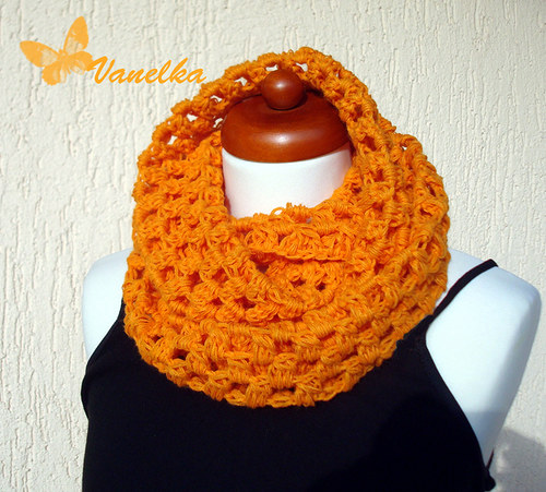 Orange caress - háčkovaný nákrčník — foto 3