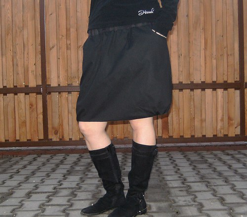 Černá sukně, kapsy + pruhovaný pas — foto 3