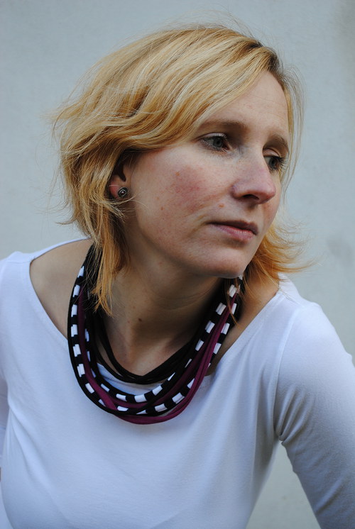 Náhrdelník námořnický lila černý — foto 2