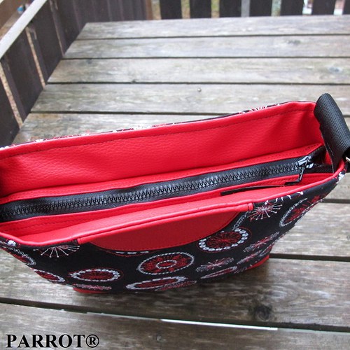 Kabelka MADEIRA RINGS no 5. - PARROT® — foto 6