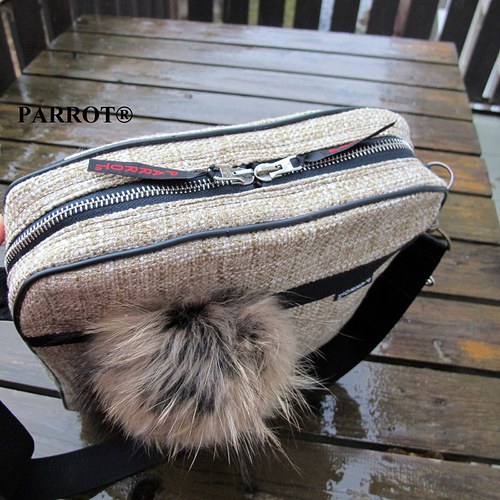 MILLION DOLLAR BAG - vánoční - PARROT® — foto 5