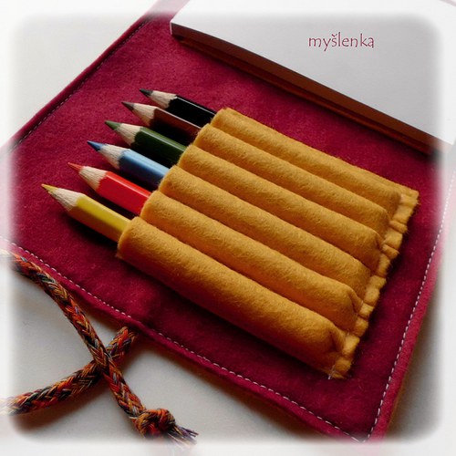 Bloček a pastelky — foto 2
