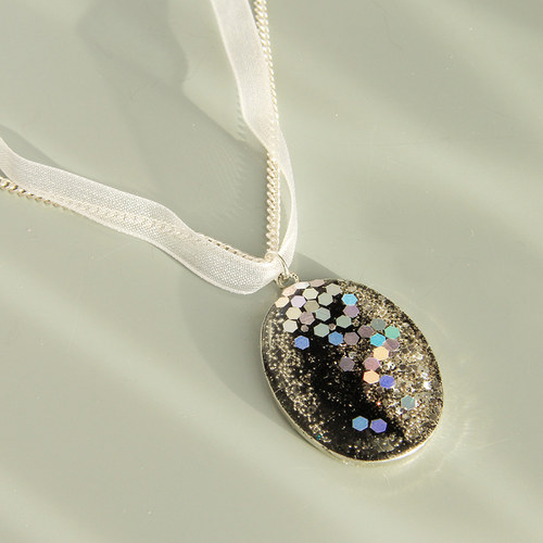 Náhrdelník GLITTER černá — foto 2