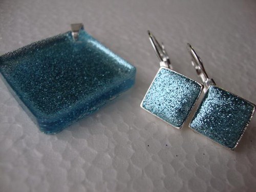 Set náhrdelník s naušnicemi modré glittery — foto 3