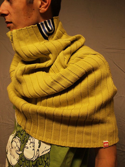 Neck-on se zipem — foto 2