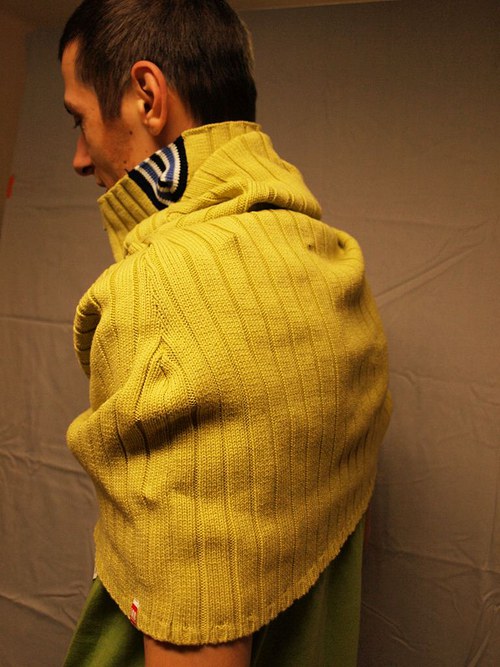 Neck-on se zipem — foto 3