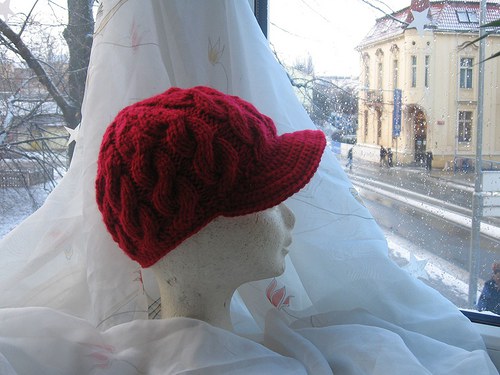 Kšiltovka..temně červená. — foto 3