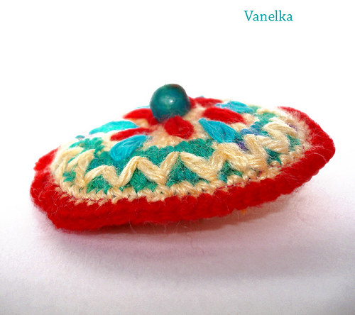 Crochet brooch - zvesela — foto 3