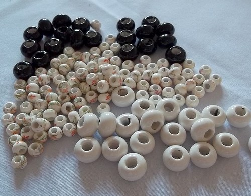 Keramické a porcelánové korálky — foto 2