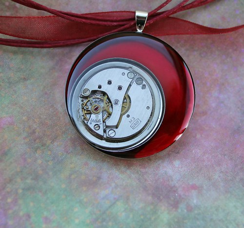 Trapped in time (red) — foto 2