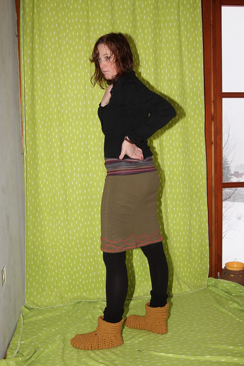 Sukýnka úpletová khaki — foto 2