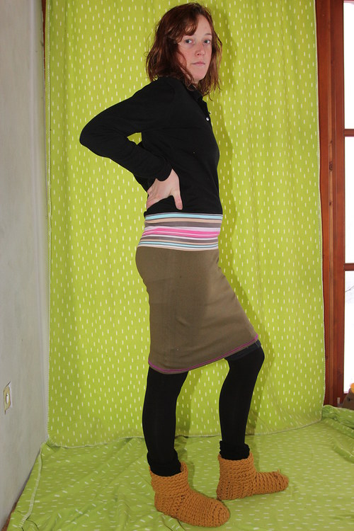 Sukýnka úpletová khaki — foto 2