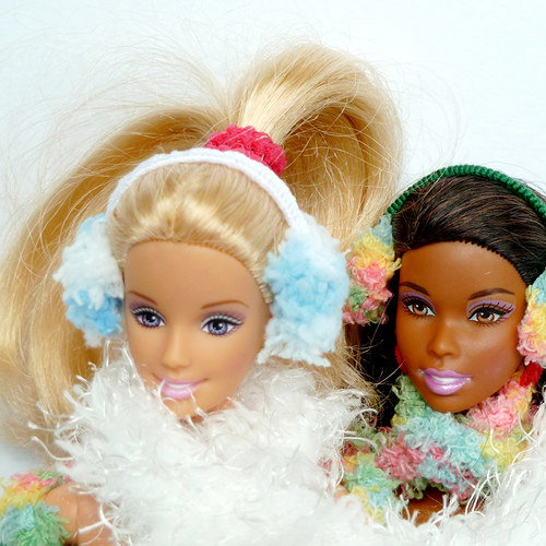 Modro-bílé klapky na uši pro Barbie — foto 5