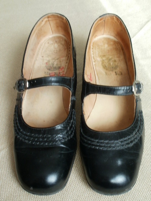 Černé dámské boty — foto 3