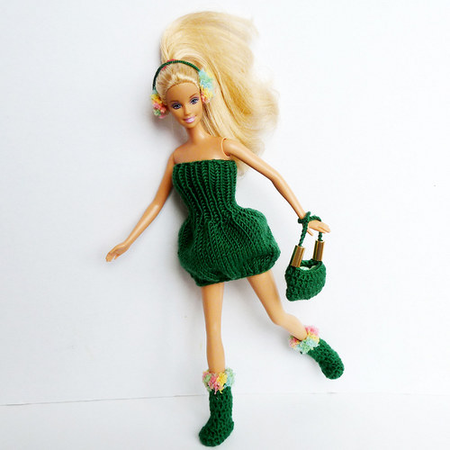 Tmavozelená kabelka pro Barbie — foto 2