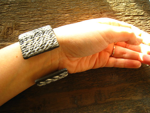 Náramek Cuff "Svetrové mimikri" — foto 5