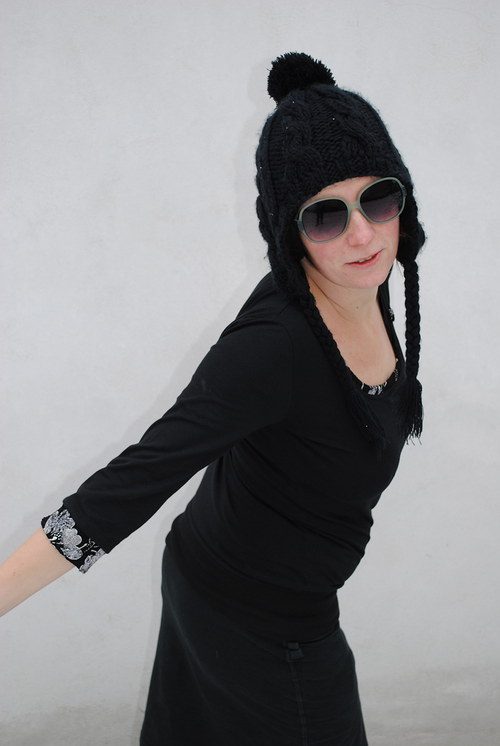Trochu elegance neškodí..... , vel M. — foto 2