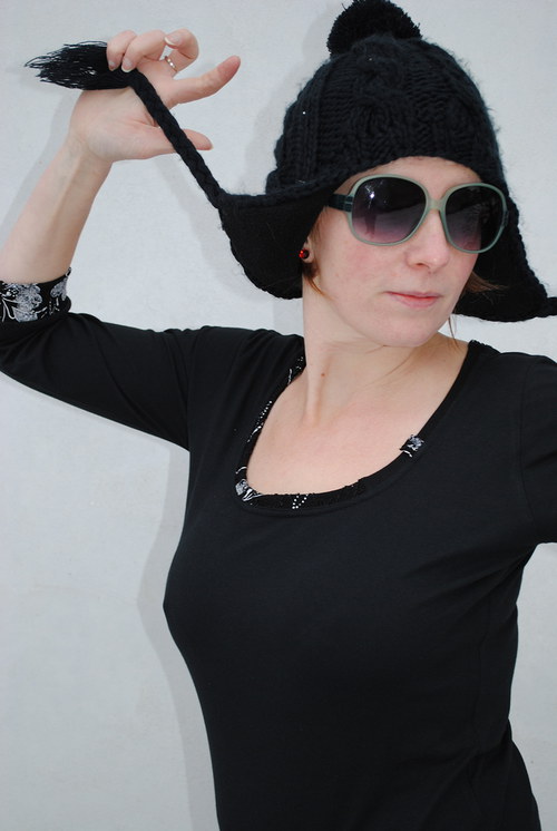 Trochu elegance neškodí..... , vel M. — foto 3