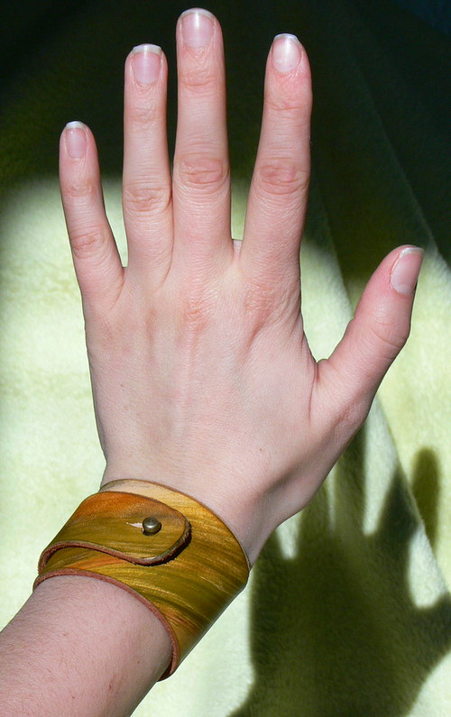 Baravný Twist Náramek — foto 2