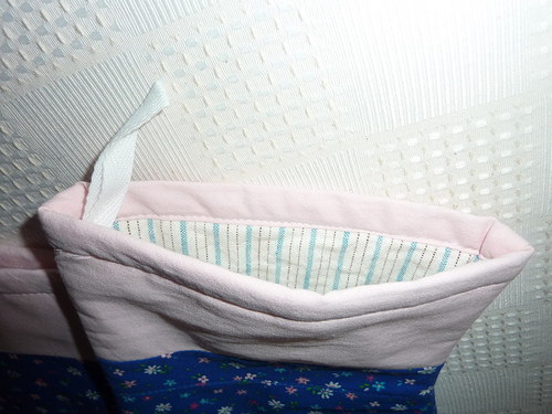 Chňapky - modré s aplikací kytičky /pár/ — foto 3