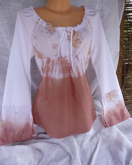 Dám. halenka s výšivkou — foto 2