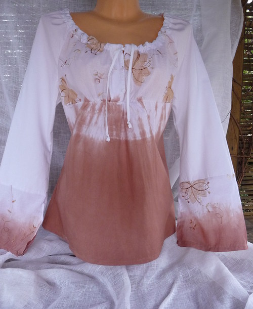 Dám. halenka s výšivkou — foto 5