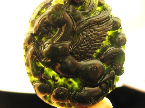 Amulet Čína - Pegas jadeit — foto 3