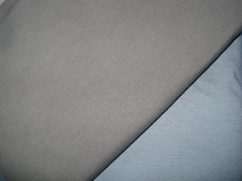 Jednolícní pletenina šedá — foto 2