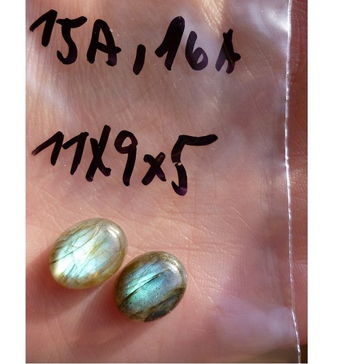Labradorit -cabochon - pár — foto 2