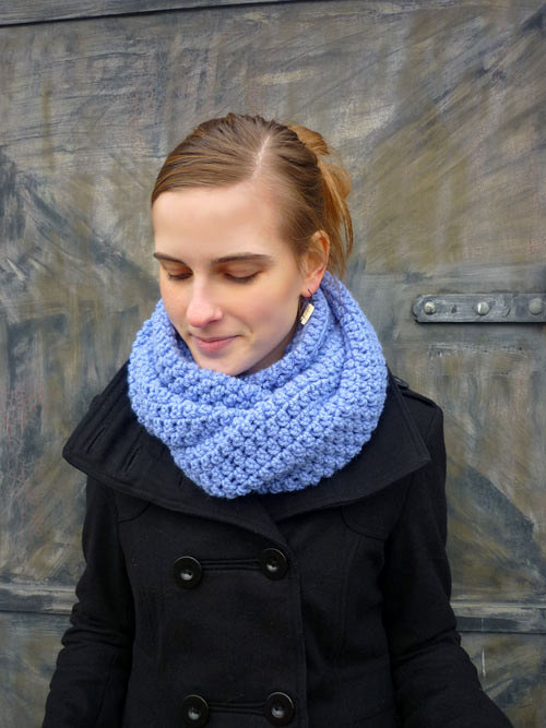 Nákrčník " Blankyt " — foto 3