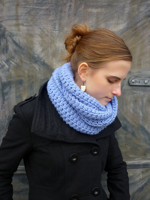 Nákrčník " Blankyt " — foto 4