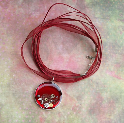 Mess in red — foto 2