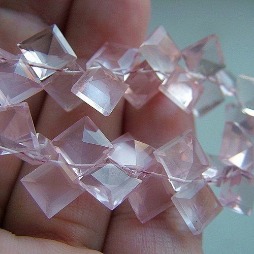 Růženín 7x7mm — foto 3