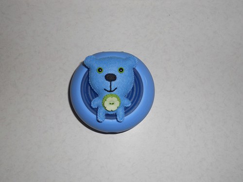 Medvídek s kytkou — foto 3