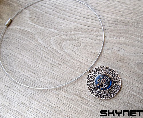 Modrý amulet — foto 6